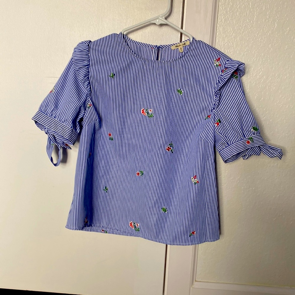 Bleuh ciel brand. Worn once. Blue and white striped with flowers. Size M.